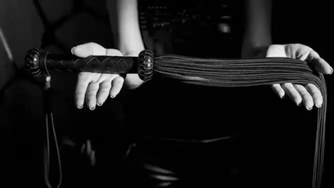 【西檬之家】PE在BDSM中意味着什么？新人权威入圈指南
